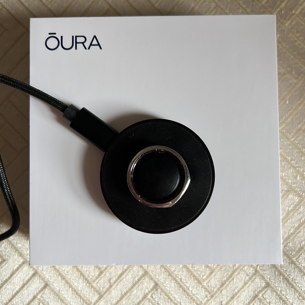 Oura Ring - Size 9 Silver